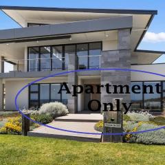 Puesta de Sol Apartment by Wine Coast Holidays