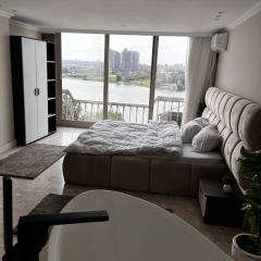 Royal Nile view apt 3BR