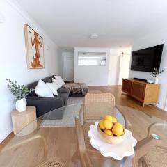 Kirra Beach Apartment