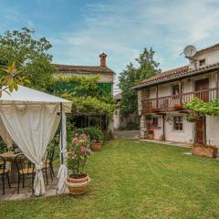 Rustic House Luin - Happy Rentals