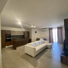 An immaculate 3 bedroom apartment in Gudja