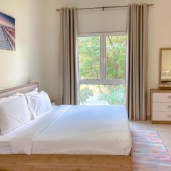 Convenient studio near Metro