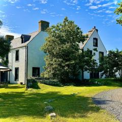 Farr Bay Inn