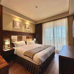 Luxury Dreamland Oasis Apartment