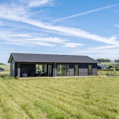 3 Bedroom Cozy Home In Slagelse