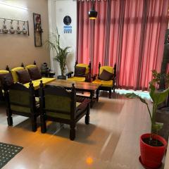 Yb home