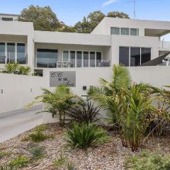 Beachfront by the CC - Plunge Pool, Beach, Pets, 3Bed, 3Bath