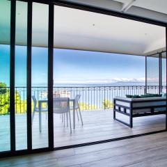 Swanky Conchas Chinas Condo, Ocean & Jungle Views