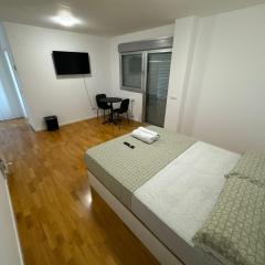 RIE Bed Madrid Oria