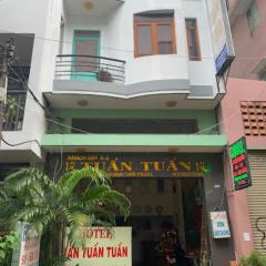 Tân Tuấn Tuấn Hotel