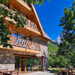 NeoKulla Hotel - By Kol Gjoni