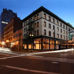 The Clyde Hotel Portland by Kasa Living