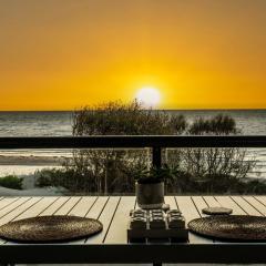Beach Stayz Semaphore Upstairs Two Bedroom Apartment