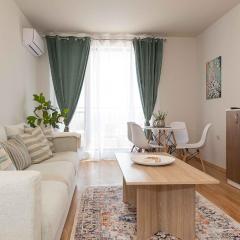 June One Bedroom sea view apartment Diamond Beach Resort