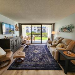 Newly Renovated 30 Seconds to Beach From Patio