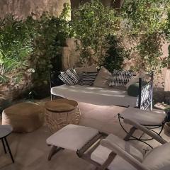 Maison spacieuse et confortable avec patio