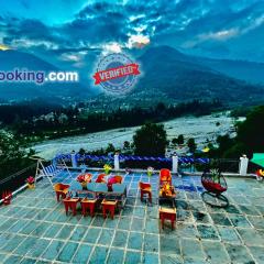 Hotel Hollywood Manali With Scenic Mountain & River View