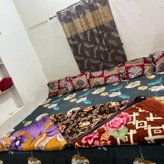Hardik Guest House & General Store