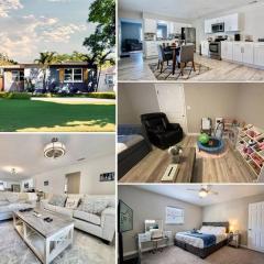 Stylish 3 Bedroom 2 Bathroom Home in Tampa