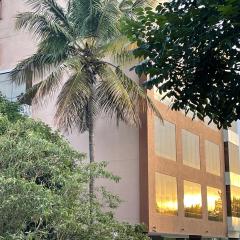 Hotel Aashraya
