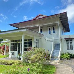 A beautiful and Spacious Rumah Manado 2 Bedrooms with Bathrooms Villa Marion Tomohon