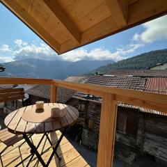 Pilanous Residence - E-Alpine Suite - Swiss Alps