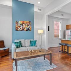 A Suite-starr Named Desire - Charming 1 Br Suite