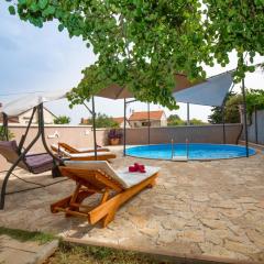 Pool Apartment Bakija 2 - Happy Rentals