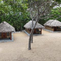 Peanut Farm Surf and Wild Resort - Arugambay