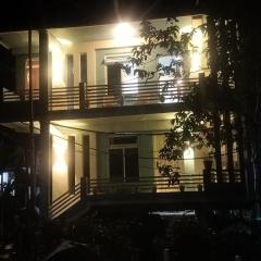Shatsngi Home Stay