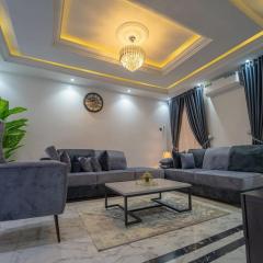Luxurious 3 bed house in Magboro