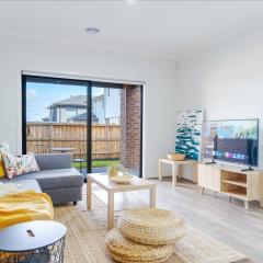 Charming 3BR Home with Study in Junction Village
