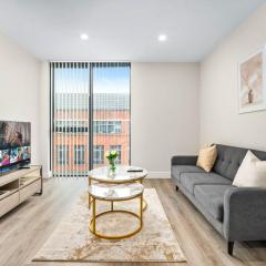 Brand New Luxury Apartment - 2 Bedroom - City Centre - JQ - WIFI - Netflix - 10AH