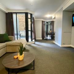 Sydney City Getaway 1 Bdrm Apt 2 Bathrms Sleeps 4