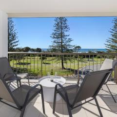 Sunrise by the Sea 5 - Oceanview Apartment