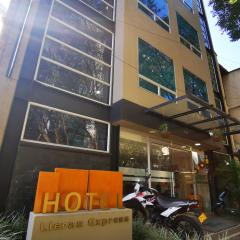 Hotel Lleras Express