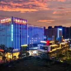铂领荟酒店（成都军区总医院熊猫基地西大门地铁站店）