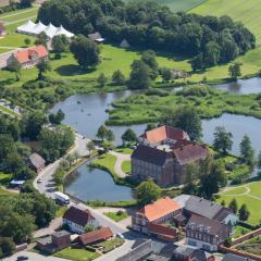 Den Gamle Kro ved Gram slot