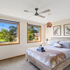 Private Family Home Near North-Facing Beach