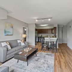 Modern Apt with Kitchen and Gym