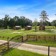 Vista Verde Farm Retreat - Stylish Cabins Nearby Springs