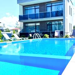 Apollo Plus Cottages
