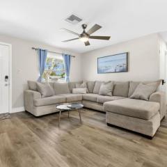 Private Seminole Pool Home Just minutes to the beach
