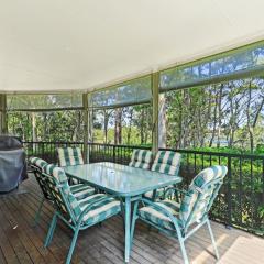 The Ideal Spot- Pet Friendly Waterfront with Retro Styling