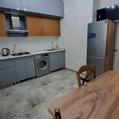 Kristal Apartment