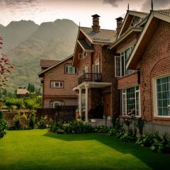 Zabarwan Peaks Villa