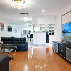 Spacious 5 bedrooms house