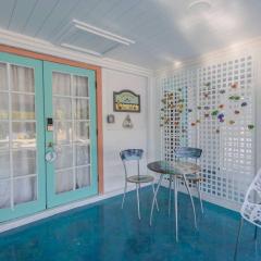 2BR at Lecom Park Downtown Beaches & Ample Parking Space