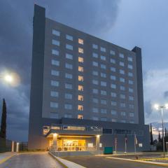 Fiesta Inn Suites Aeropuerto del Bajío