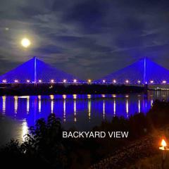 Relax at Rivertime with a Bridge and River view, plus a HotTub